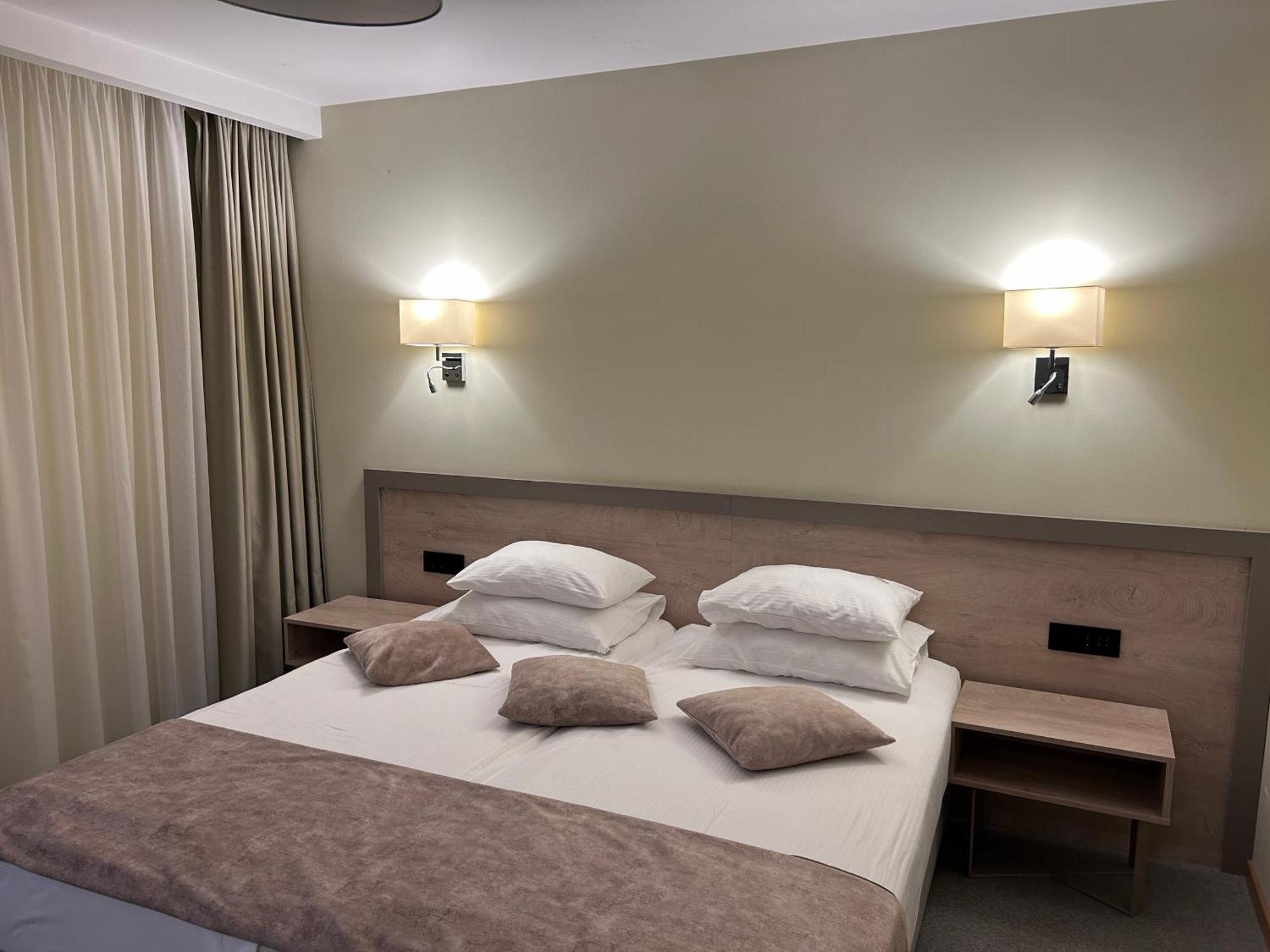 Hotel Siesta Užice Eksteriør billede